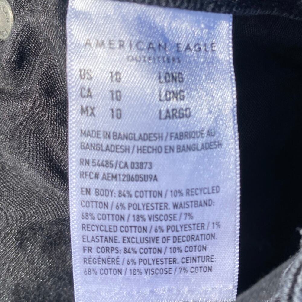 American Eagle black distressed mom straight leg jeans - Picture 8 of 8